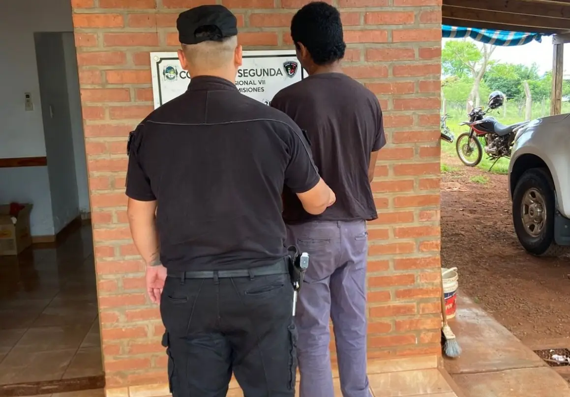 Maltrato animal: arrastró a su perro con su moto y lo mató