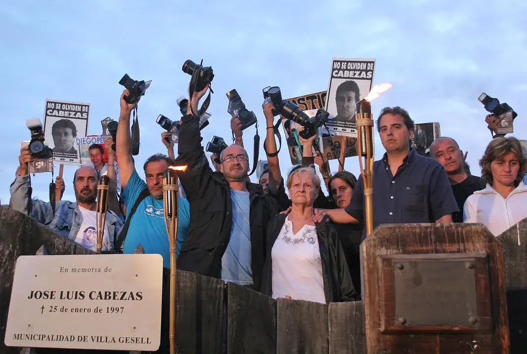Se realizaron numerosos homenajes a Cabezas