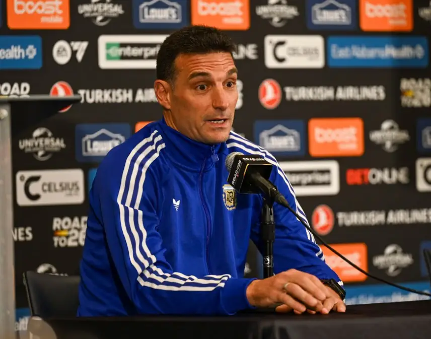 Scaloni, sobre el reemplazo de Balerdi: “Me voy a tomar uno o dos días más para anunciarlo”