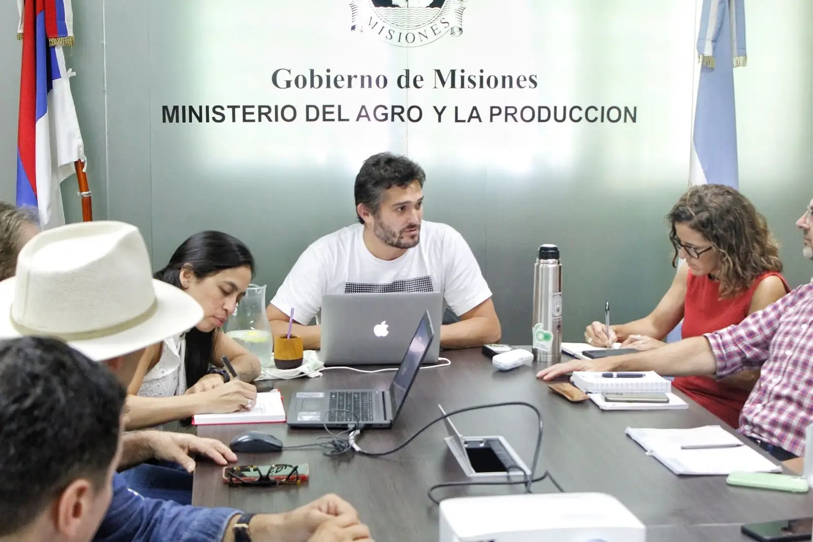 Crisis yerbatera: convocan una reunión para discutir precios productivos