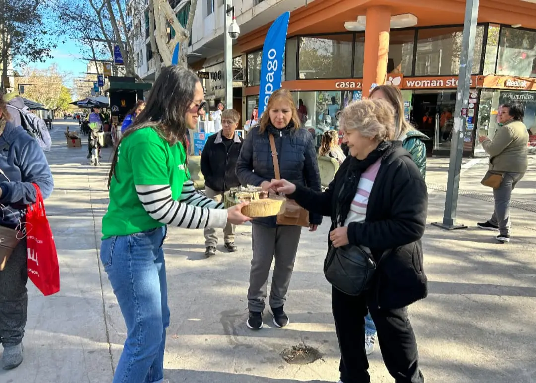 Misiones desplegó su gastronomía y destinos en la peatonal de San Juan