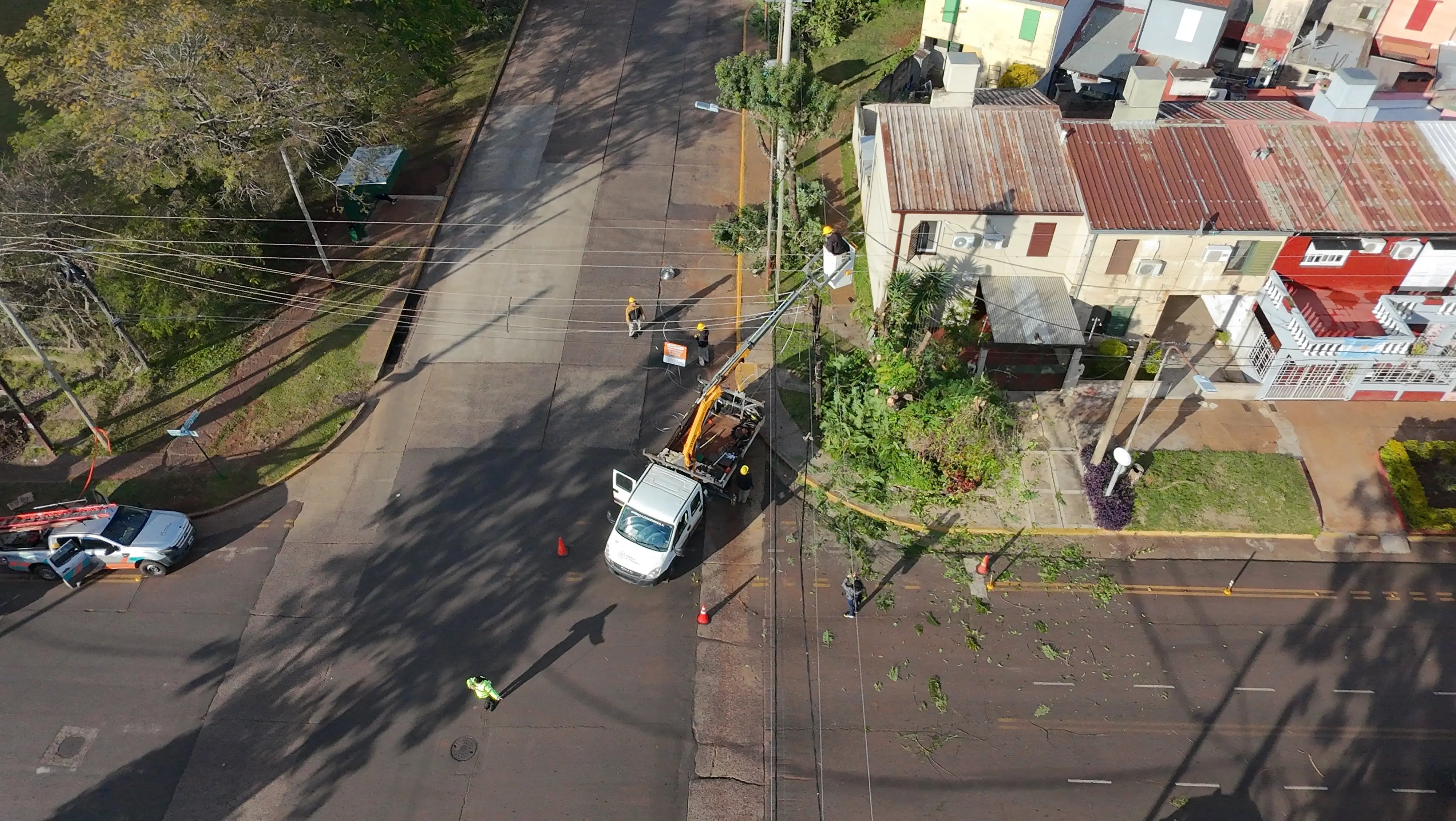 Energía: Operativo integral de mantenimiento se ejecuta hoy en Villa Cabello