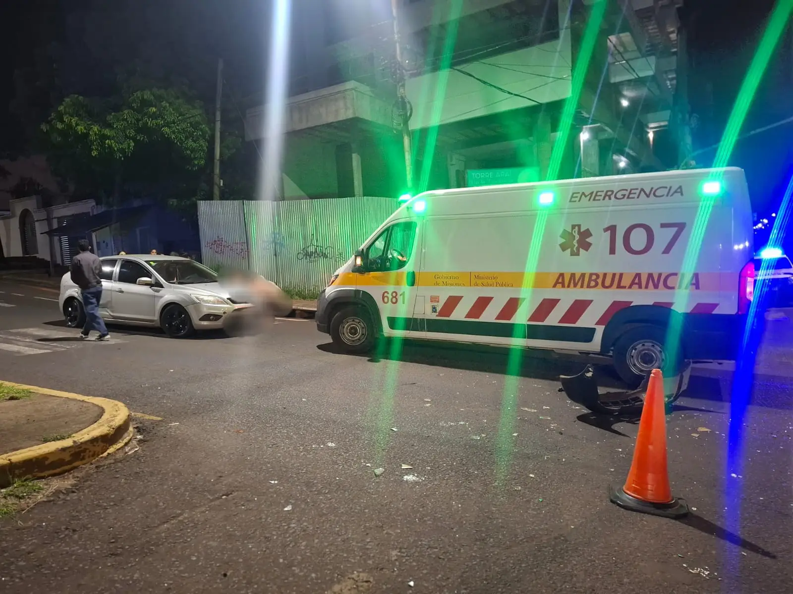 Posadas: choque entre dos automóviles dejó menores lesionados