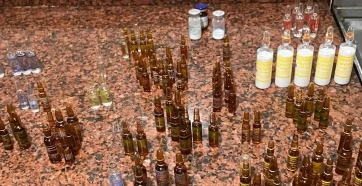 Hallaron muerto a un enfermero: había ampollas de propofol y fentanilo
