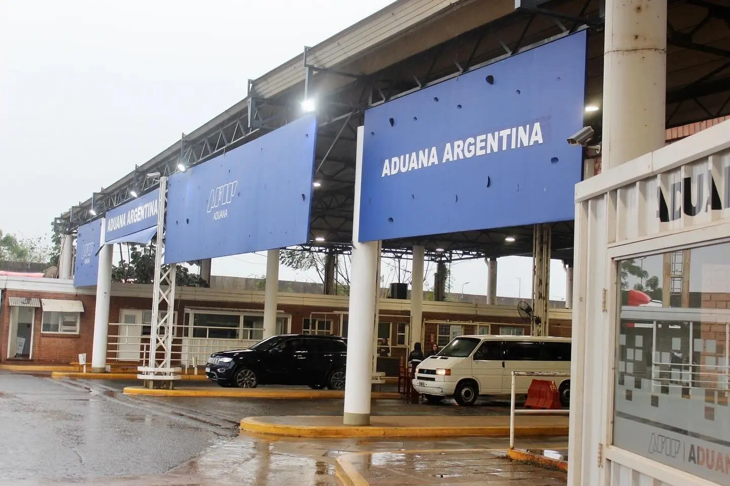 Intervención en la Aduana: al menos 40 funcionarios están bajo investigación