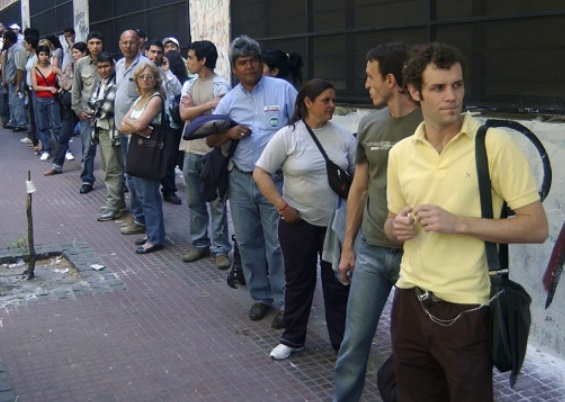 El 70% de la población ocupada gana menos de $550.000