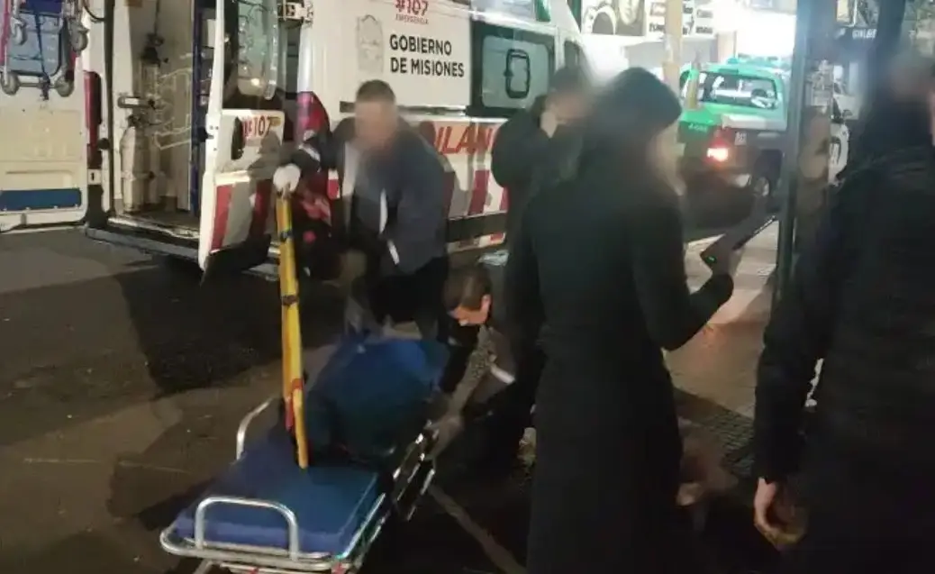 Buscan a un automovilista que chocó a una moto y se dio a la fuga