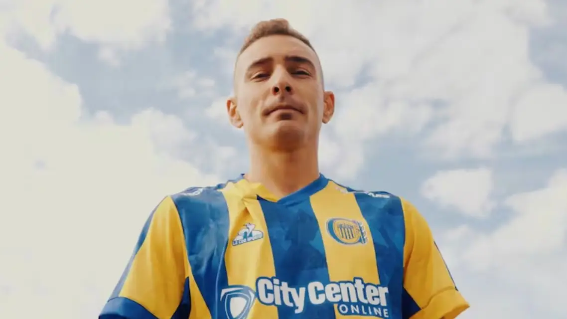 Marco Ruben vuelve del retiro para unirse a Rosario Central