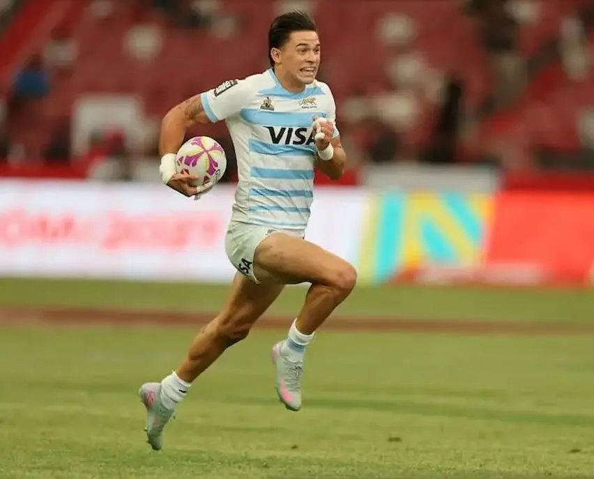 Los Pumas 7s vencieron a Fiji y avanzaron a semis en Hong Kong