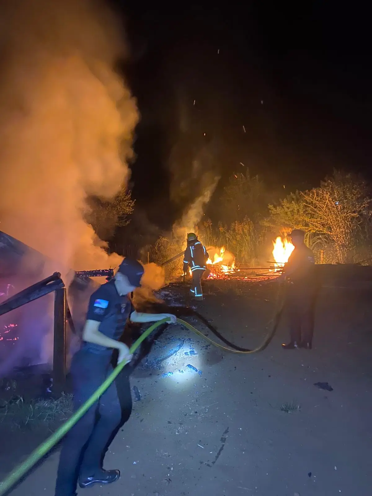 Una casa fue totalmente consumida por un incendio