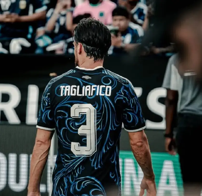 Tagliafico y Nicolás González padecen molestias y preocupan en la Selección
