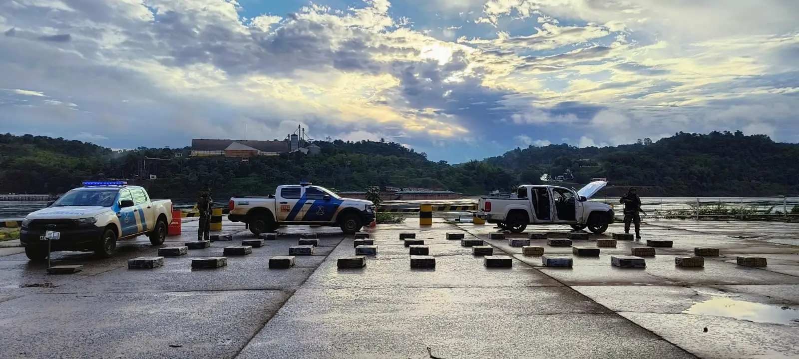 Secuestraron más de una tonelada de droga en Puerto Piray