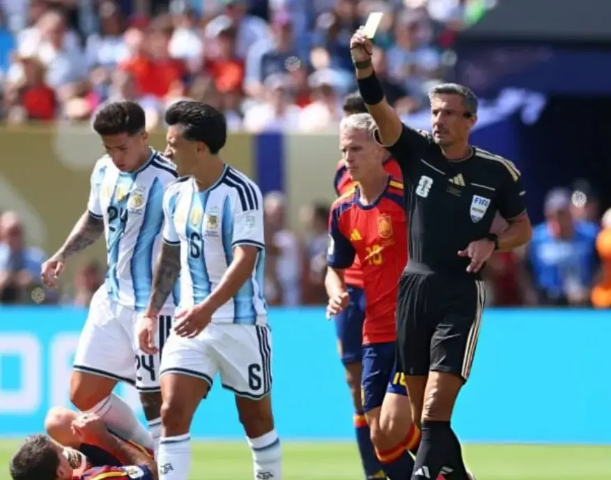 Se retiró Slavko Vinčić, el árbitro de la final del Mundial