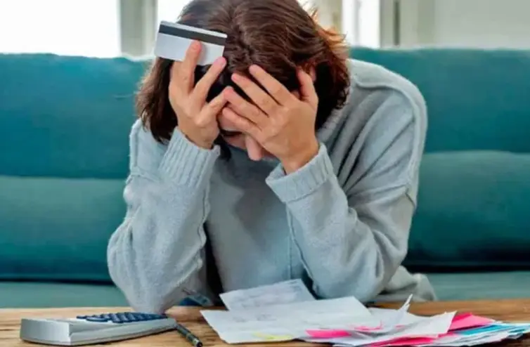 La morosidad de familias en préstamos personales rozó el 16%