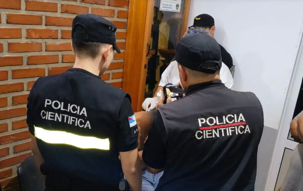 Investigan la muerte de un hombre en Jardín América