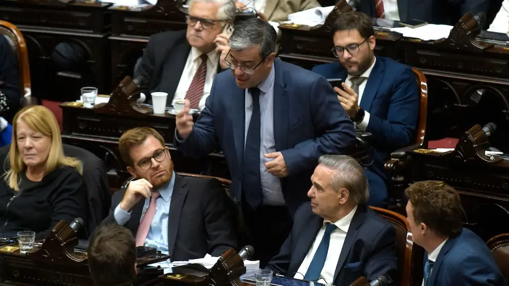 Diputados: UP prepara una sesión explosiva para agosto