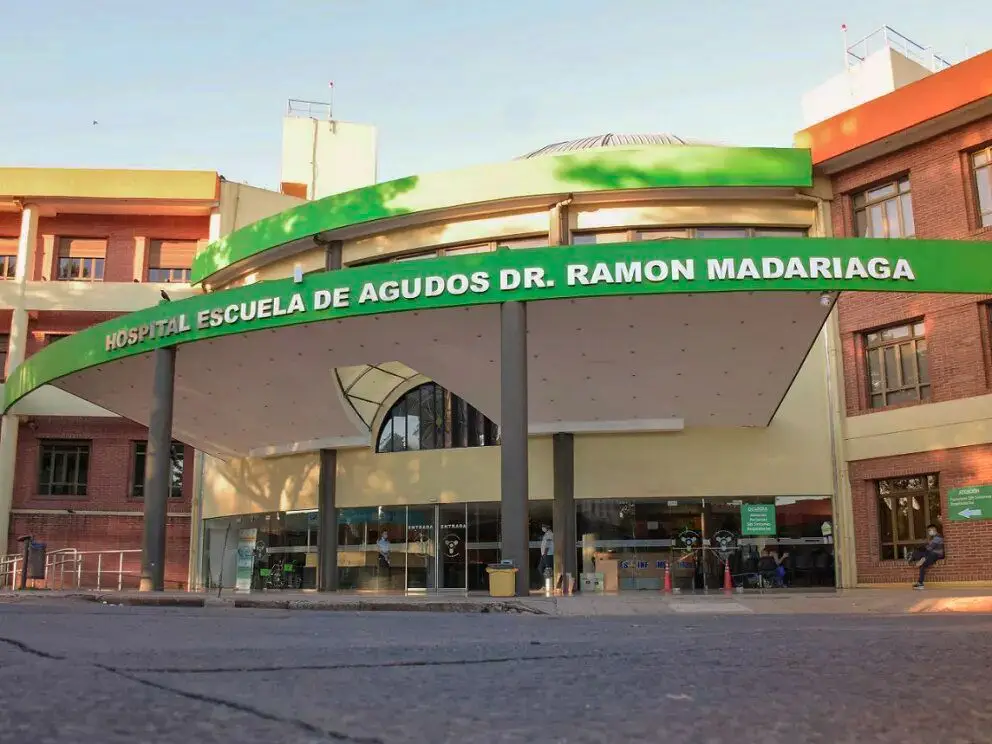 Investigan el deceso de un hombre que llegó sin vida al hospital Madariaga