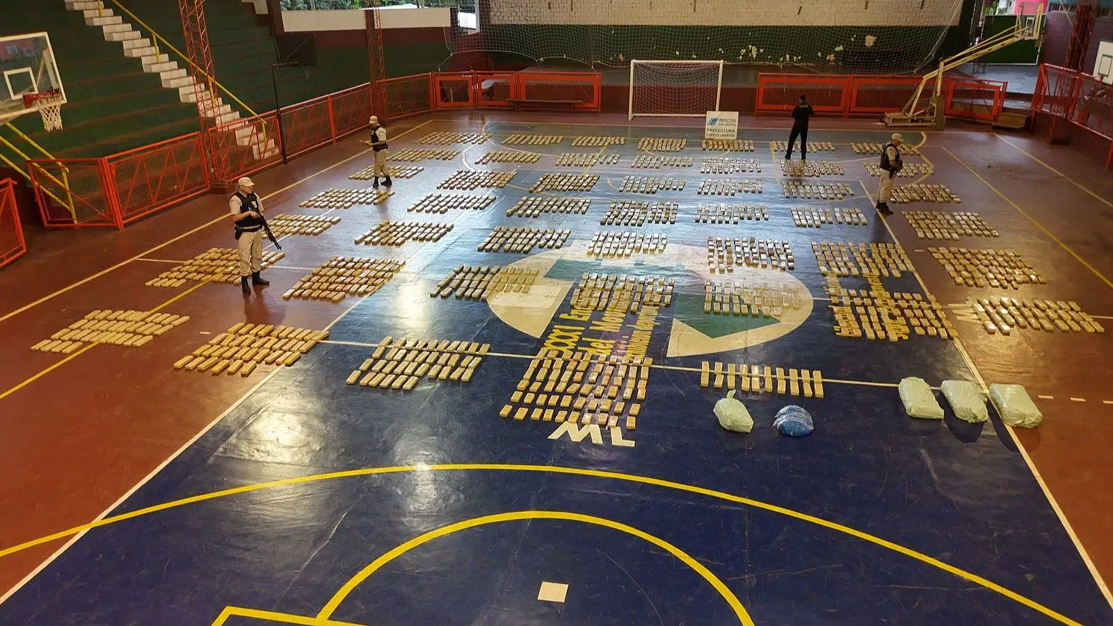 Prefectura secuestró más de 1.700 kilos de marihuana