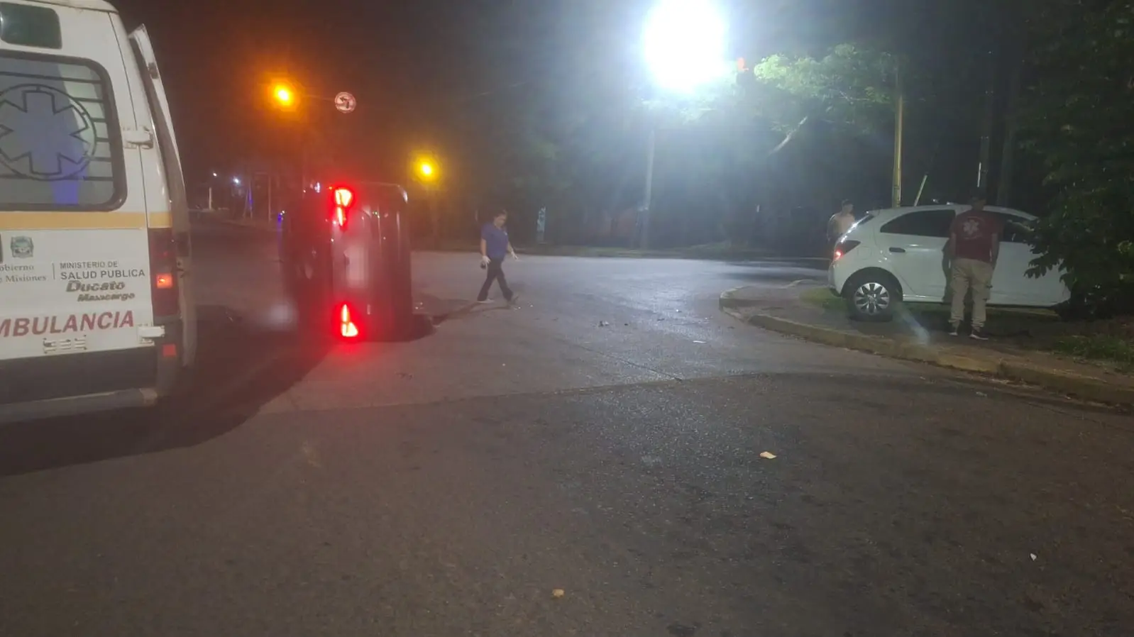 Conductor muere, impactado por el auto de una alcoholizada