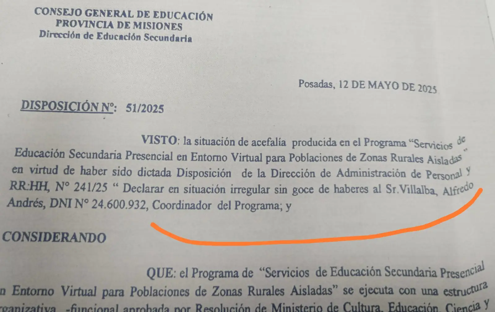 Estaba “en situación irregular” el docente que vive en EEUU y cobraba horas superiores
