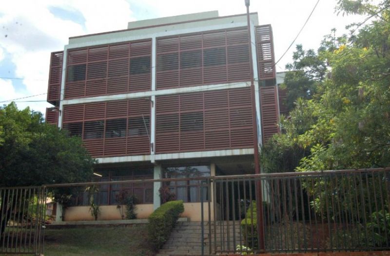Exsecretaria de “Colita” Galarza cobra como administrativa y como vicedirectora de una escuela