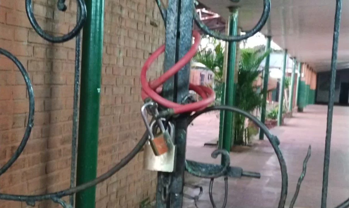 Desesperado pedido de la comunidad de la Escuela 122