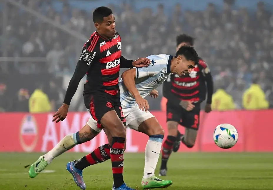 Racing empató con Flamengo y no jugará la final de la Libertadores