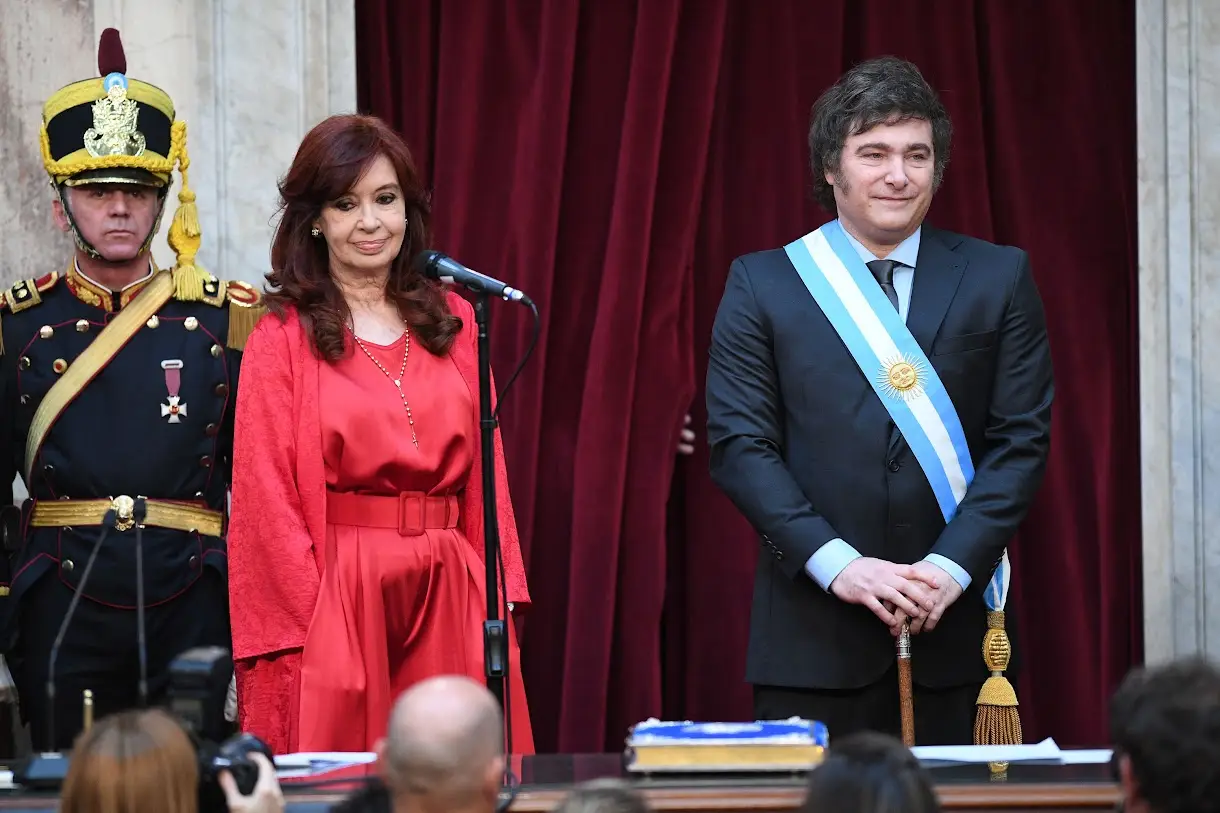 Cristina Kirchner actualizó su "Che Milei": criticó al presidente por la devaluación