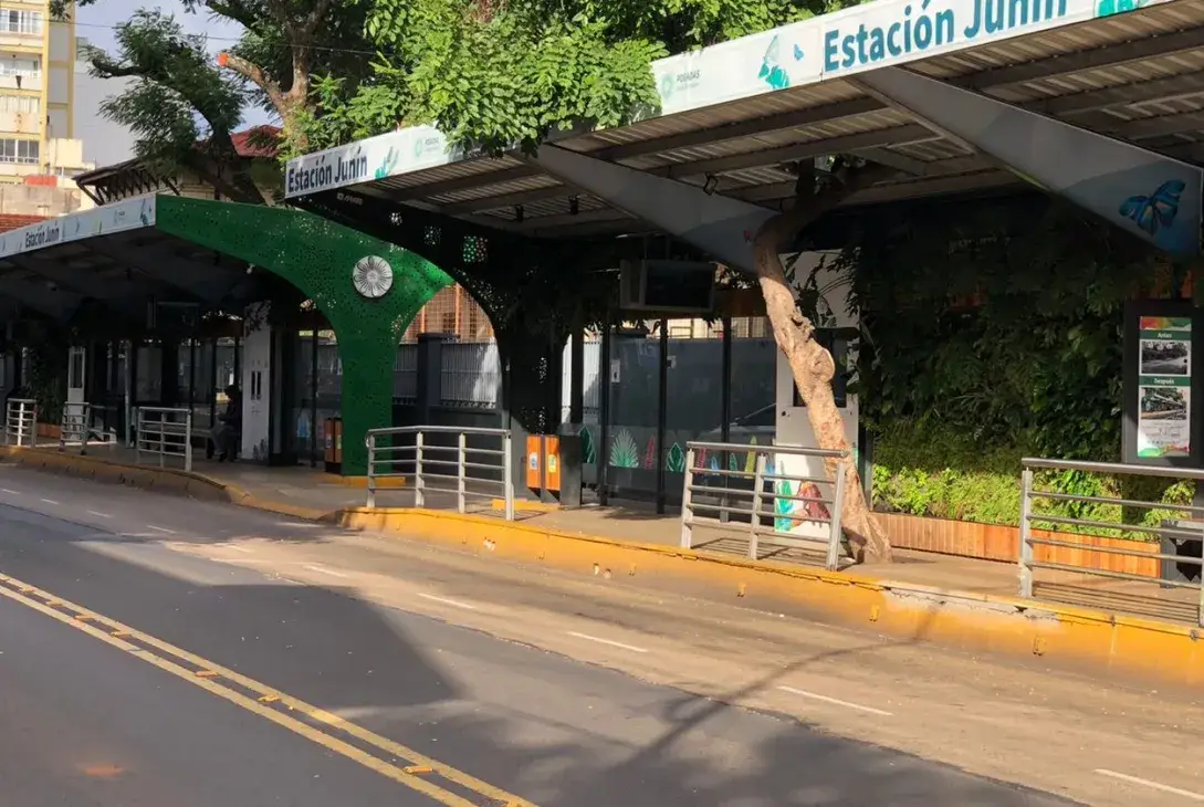 Paradas vacías en Posadas por el paro de colectivos