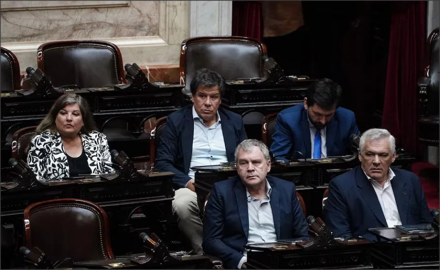 Solicitaron prorrogar las sesiones ordinarias en el Congreso de la Nación