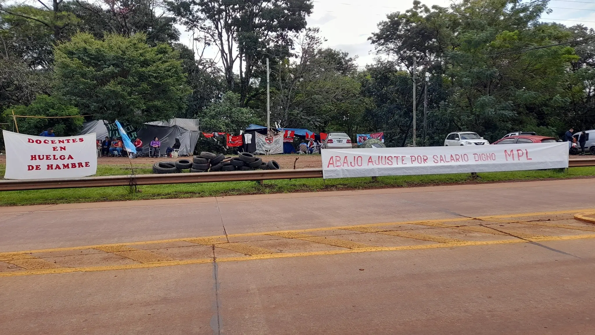 Docentes del MPL llevan 14 días de huelga de hambre en Montecarlo