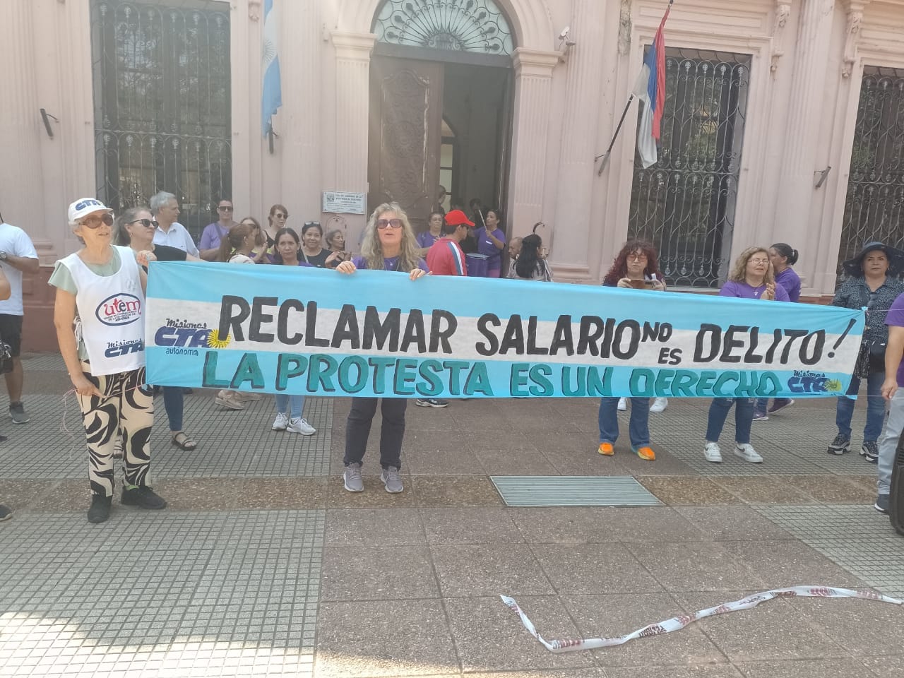 “La preocupación del docente es que el gobierno planche los salarios hasta febrero”
