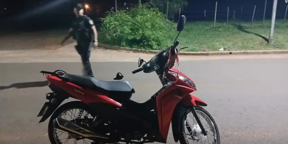 Posadas: sigue prófugo el conductor que chocó y mató a una motociclista