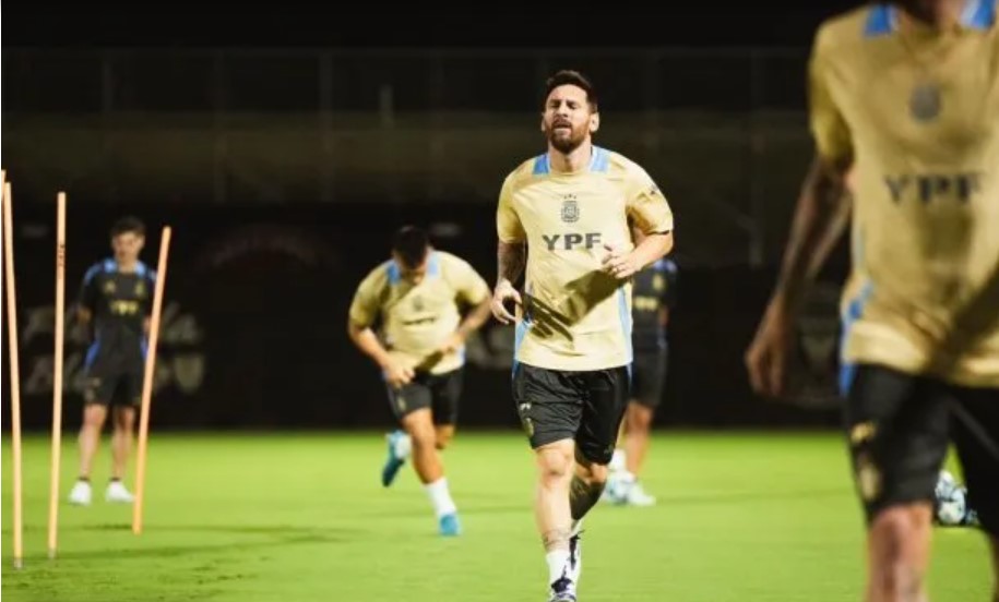 Argentina enfrenta a Venezuela con la vuelta de Messi