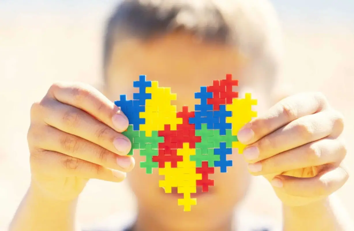 Concientización sobre autismo: “se logran cosas maravillosas con nuestros hijos”