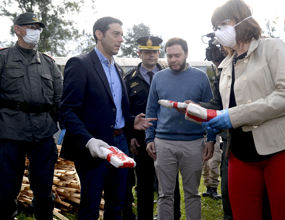 Bullrich estará en Misiones para la quema de droga incautada