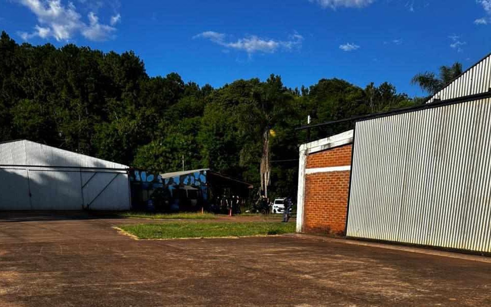 Conmoción en Eldorado: un grupo armado asaltó la base de Infantería de la policía y mató a un cabo