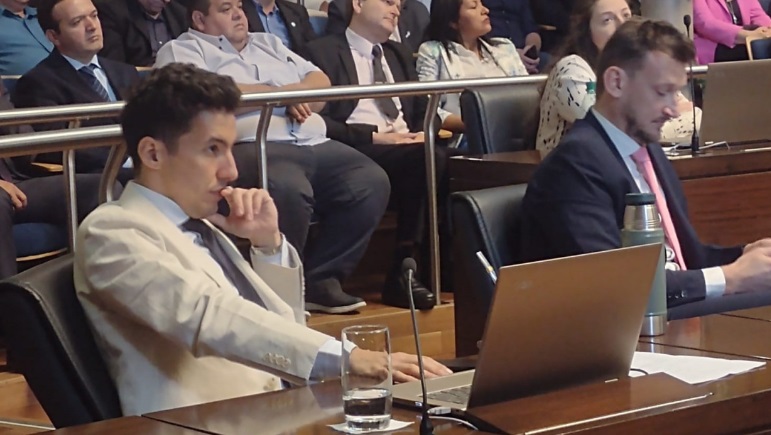 Por “motivos personales” Pedro Puerta se tomó licencia en la Legislatura misionera