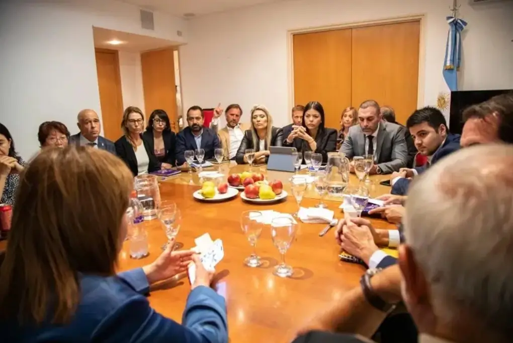 El Senado pedirá tratar la reforma laboral el 11 de febrero