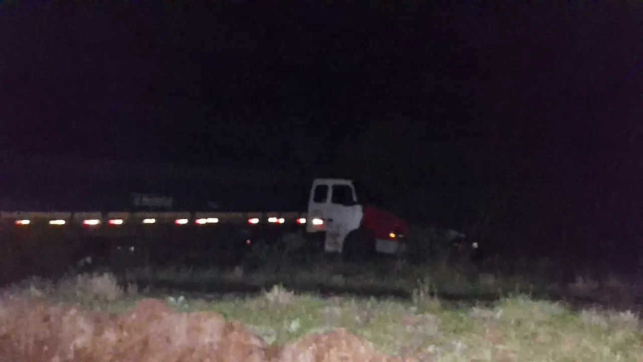 Cerro Azul: falleció un automovilista en un choque con un camión