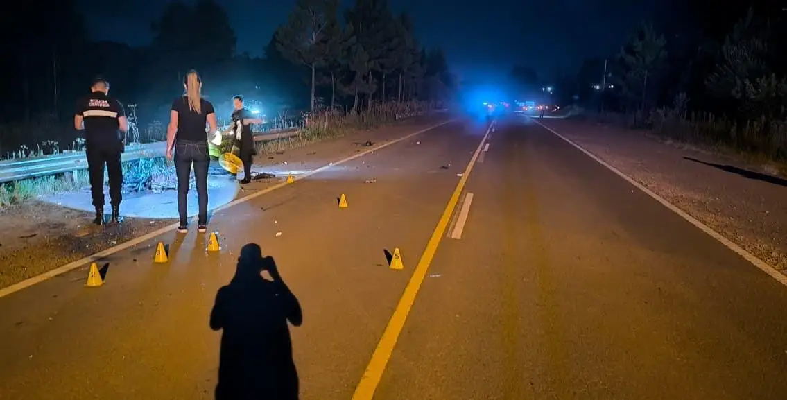 Irigoyen: una Hilux chocó a una moto y murió un joven