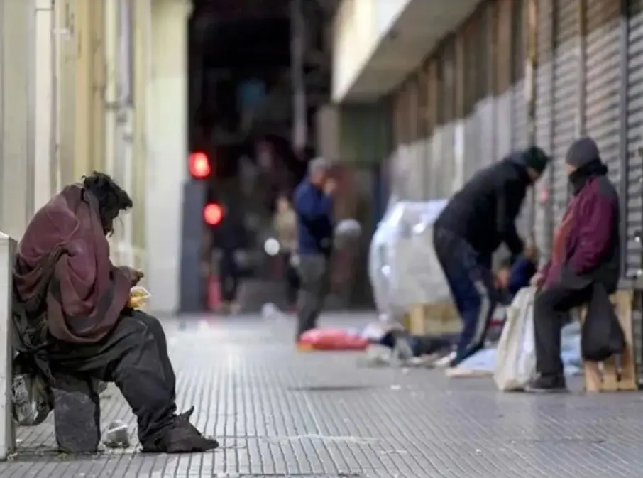 La pobreza alcanzó a más del 38% de la población en el segundo semestre de 2024