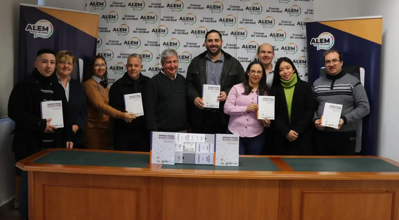 Alem: presentan libro “Rompiendo Décadas: De la idea a la acción”