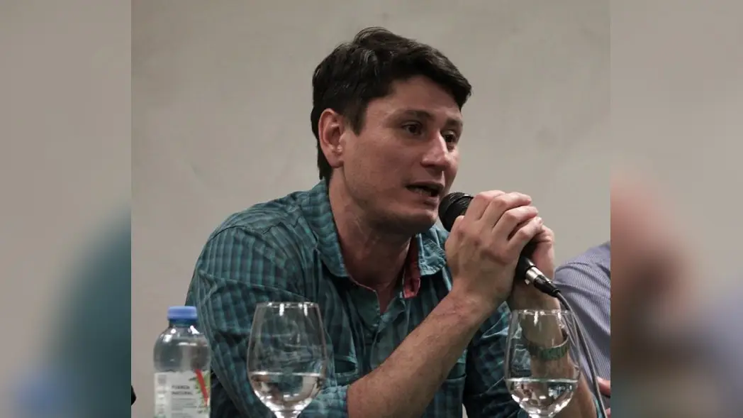 Arguibel lanzó su candidatura para conducir el PJ
