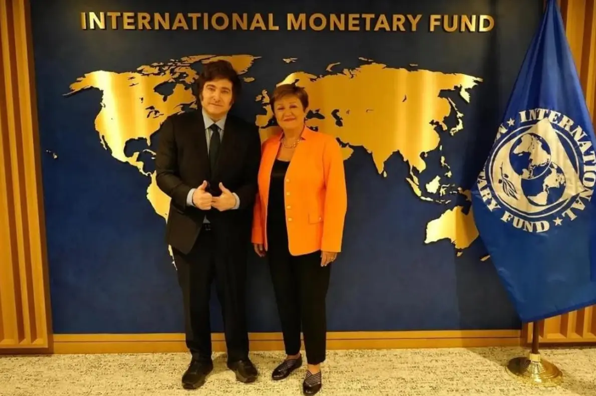 Acuerdo con el FMI: Argentina recibirá U$S15.000 millones en 2025