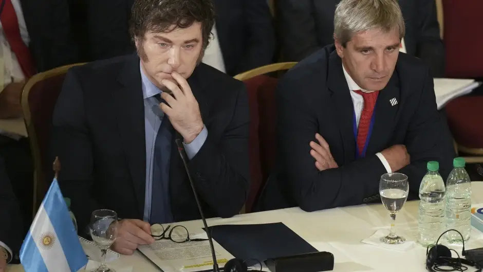 Avanzan los proyectos para obligar a Milei a repartir fondos a provincias