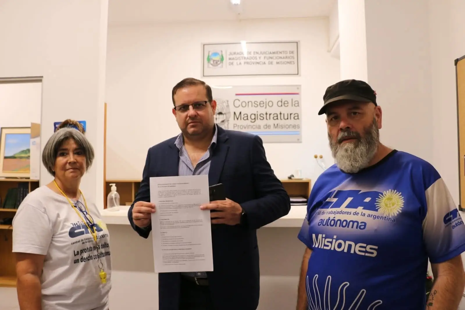 Castro presentó el pedido de jury contra la Jueza Leiva