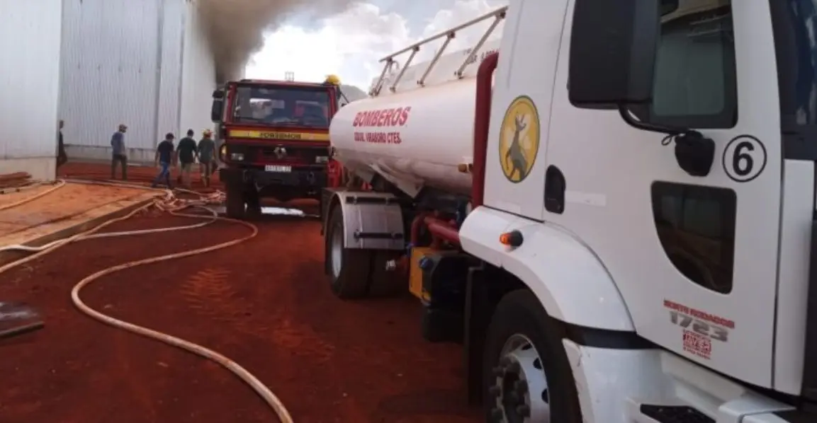 Se incendio un depósito de la cooperativa Playadito