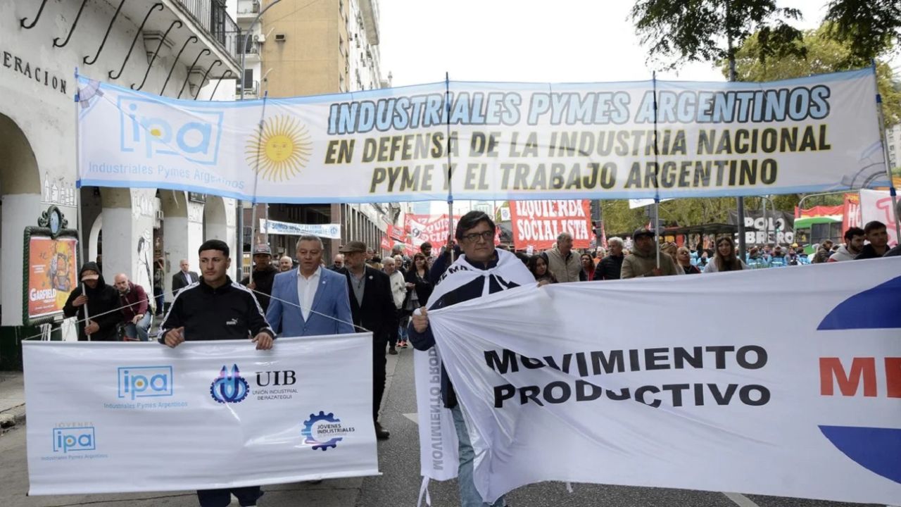 En 11 meses del gobierno de Milei, el 99% de las empresas que cerraron fueron Pymes