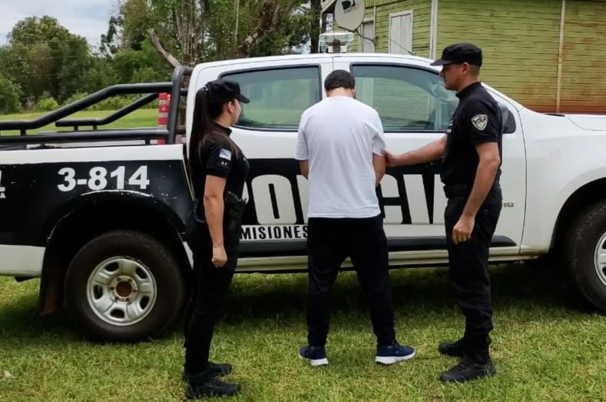 Arrestaron a un hombre acusado de abusar de su hija en Colonia Alberdi